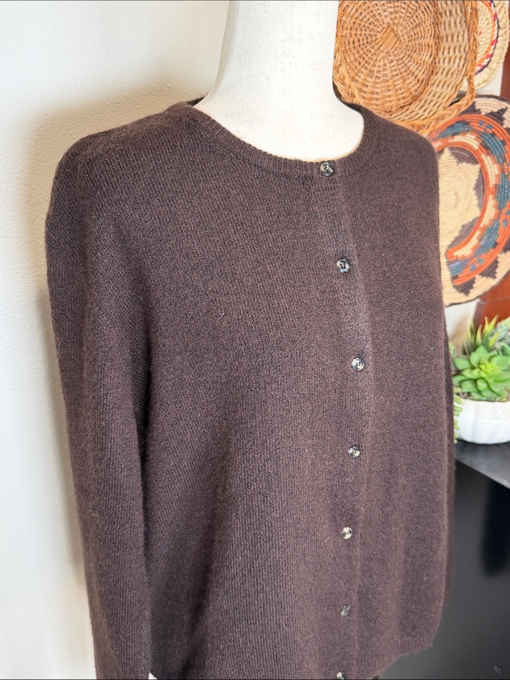 Soft & Cozy NEW H&M Button Up Cardigan Brown Size Medium - Picture 2 of 13